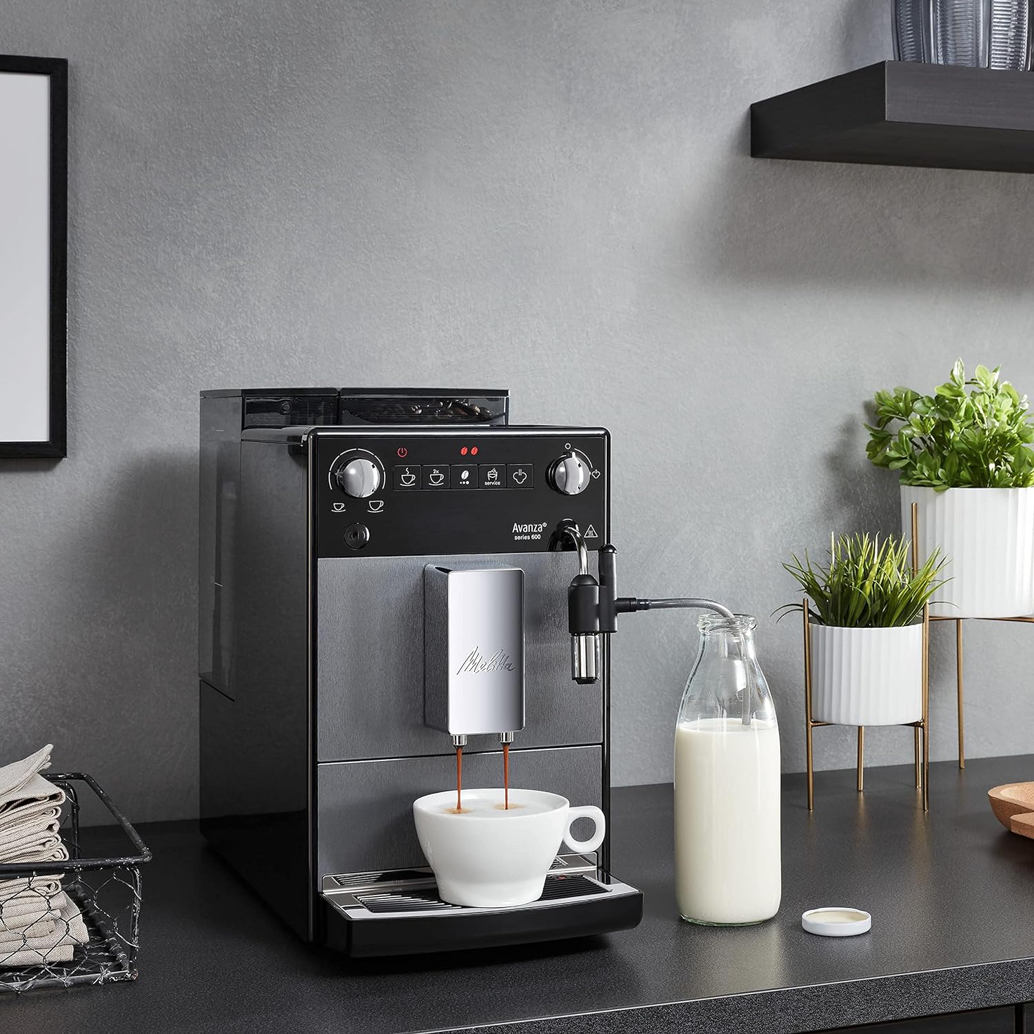 Melitta Avanza Grise, Machine à Café à Grain avec Broyeur et Système d'Extraction des Arômes, Silencieuse, Fonction Easy Cappuccinatore, Mode 1 à 2 Tasses, Automatique, F270-100, 1450W